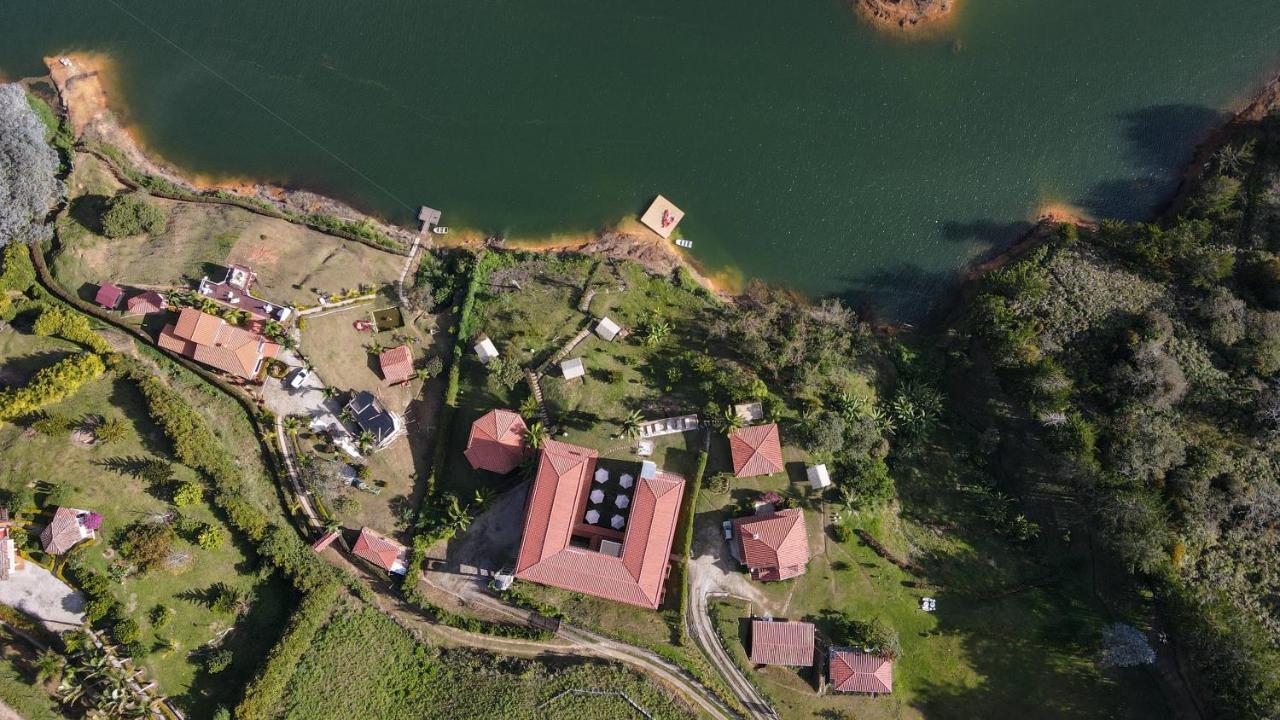 Soy Local Guatape Hotel Exterior photo