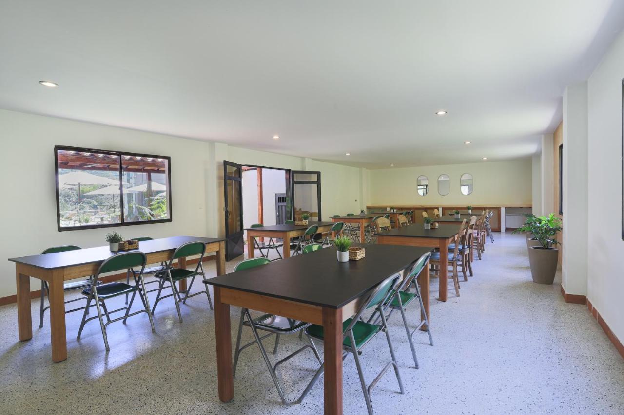 Soy Local Guatape Hotel Exterior photo